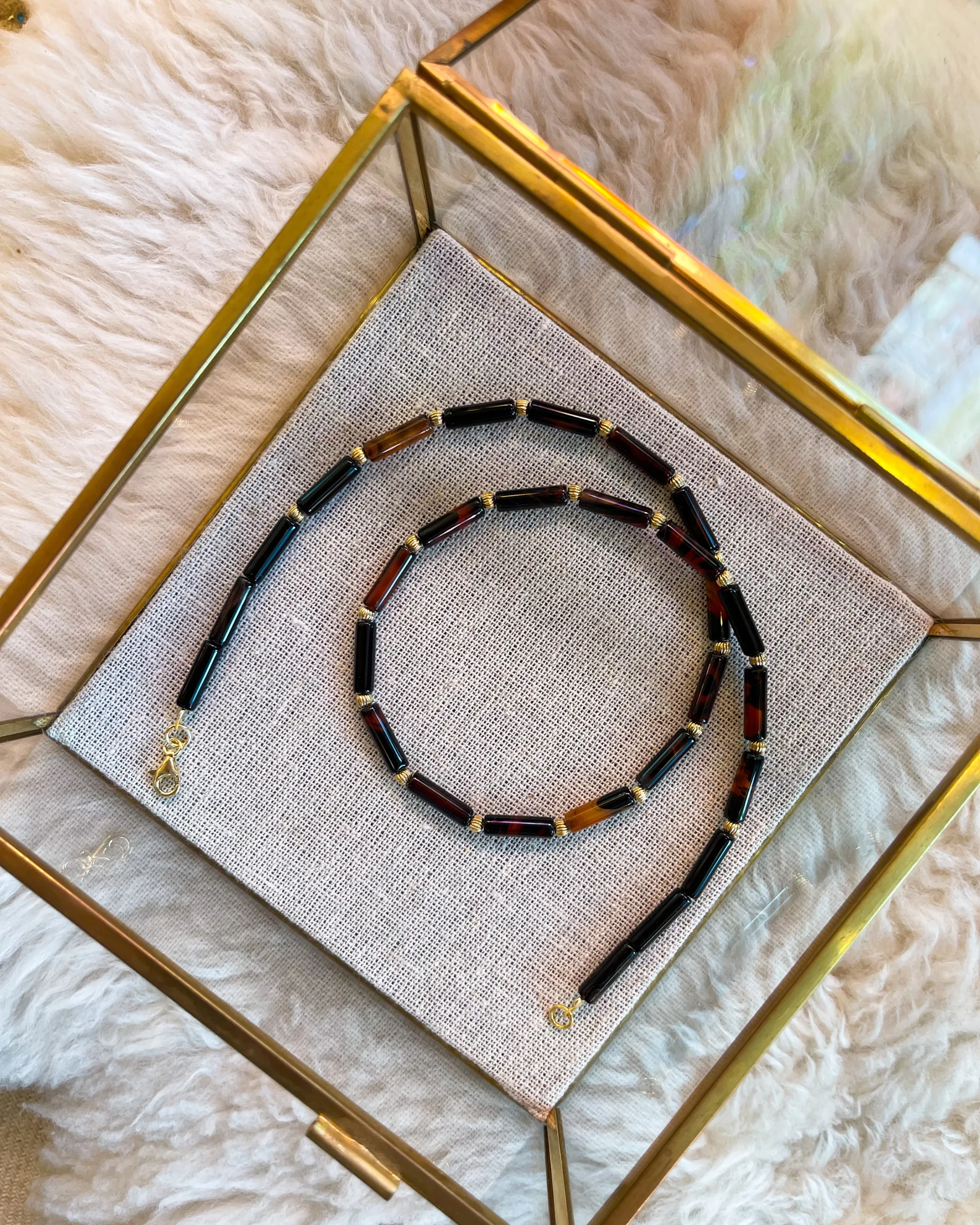 Agate Tortoiseshell Necklace