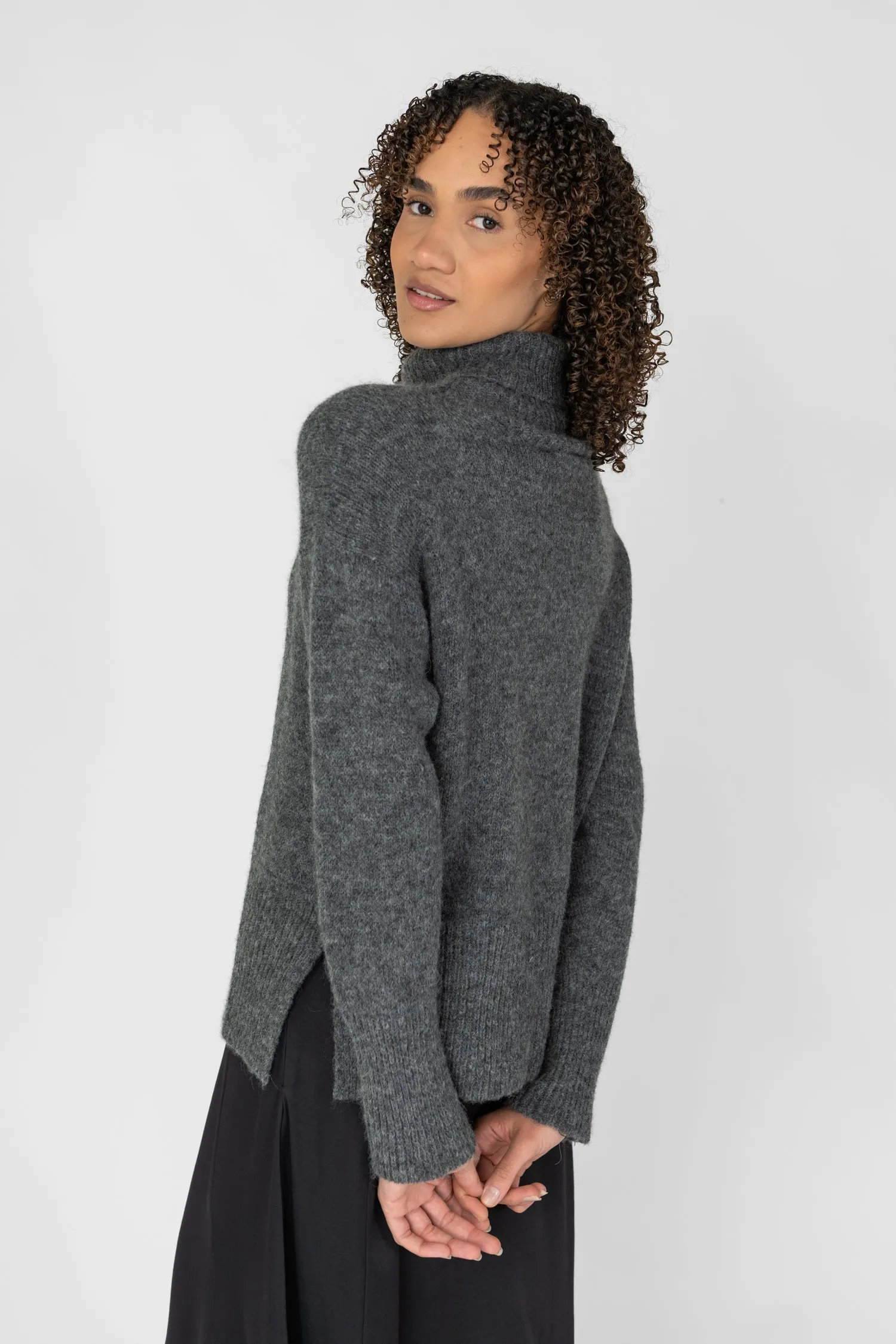 Alpaca Turtleneck Knit Grey