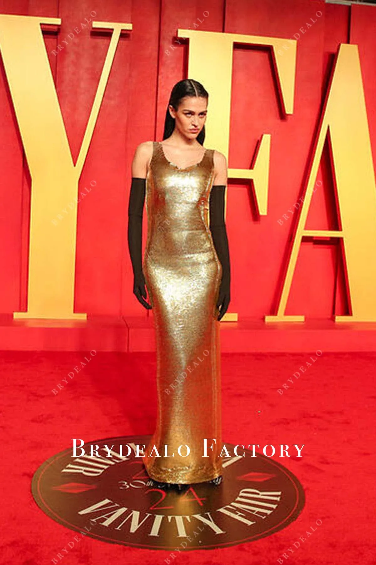 Amelia Gray Gold Sequined 2024 Oscars After Party Dress