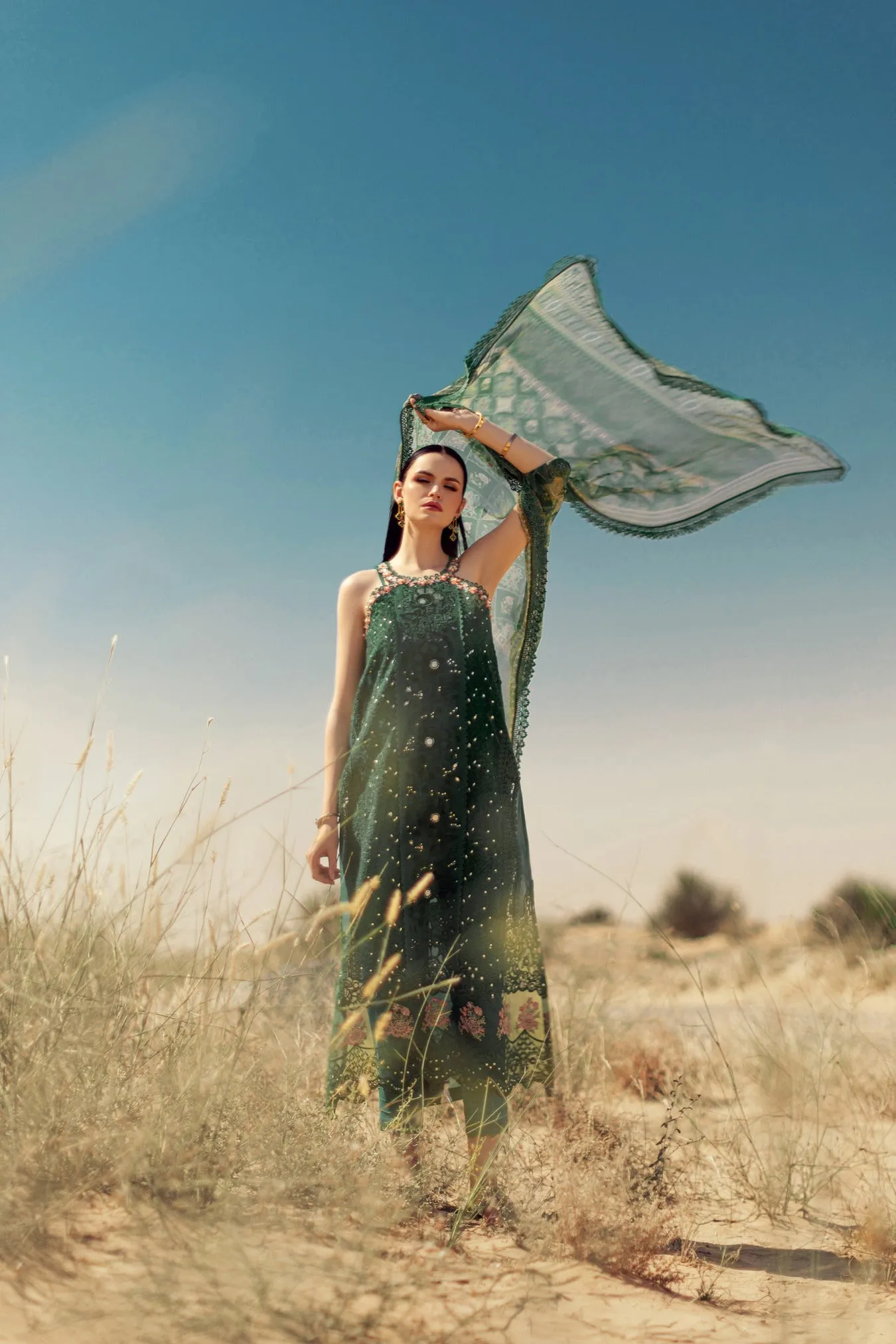 Noor by Saadia Asad Eid Handwork Laserkari Lawn – D8