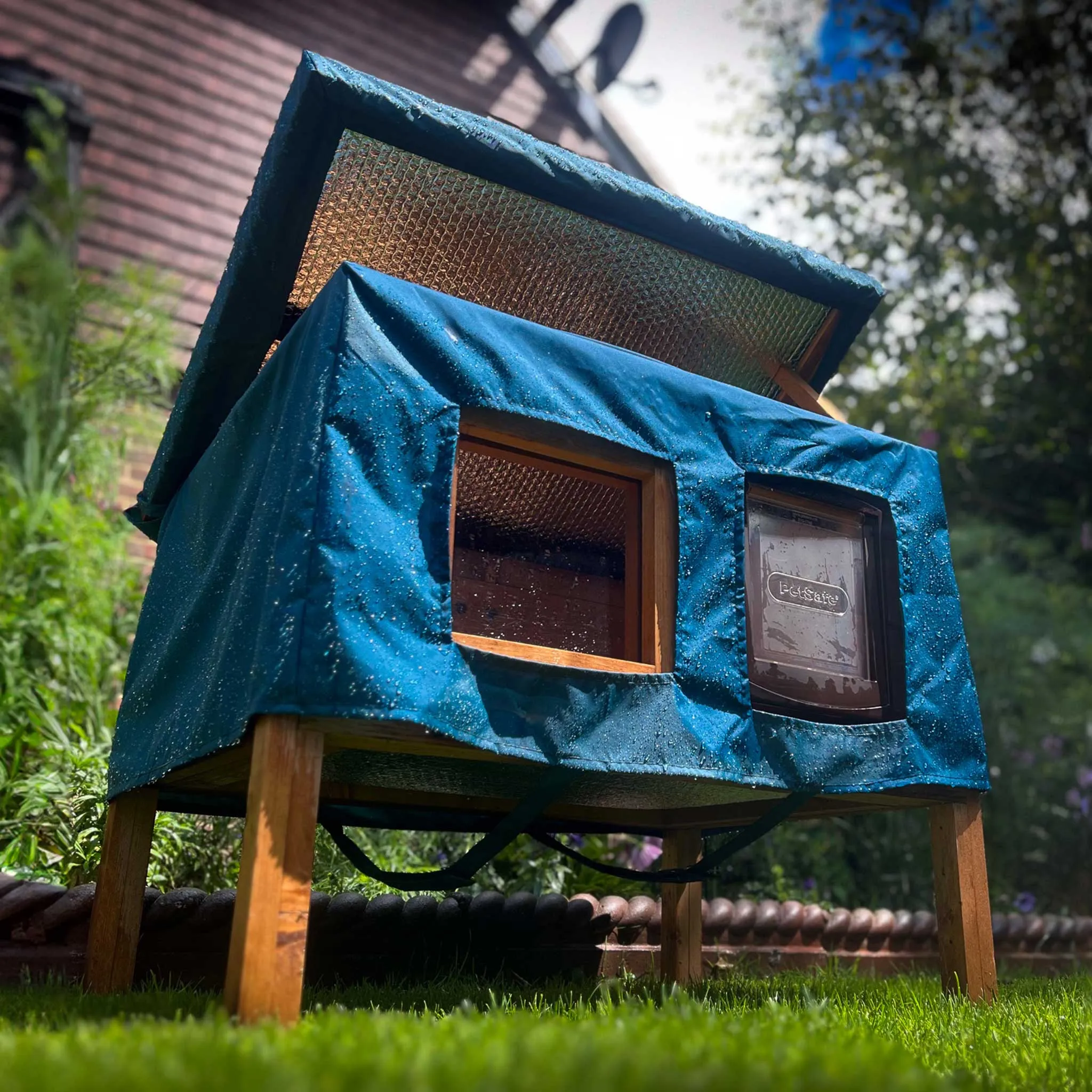 Outdoor Self-Heating Cat House Rain Cover