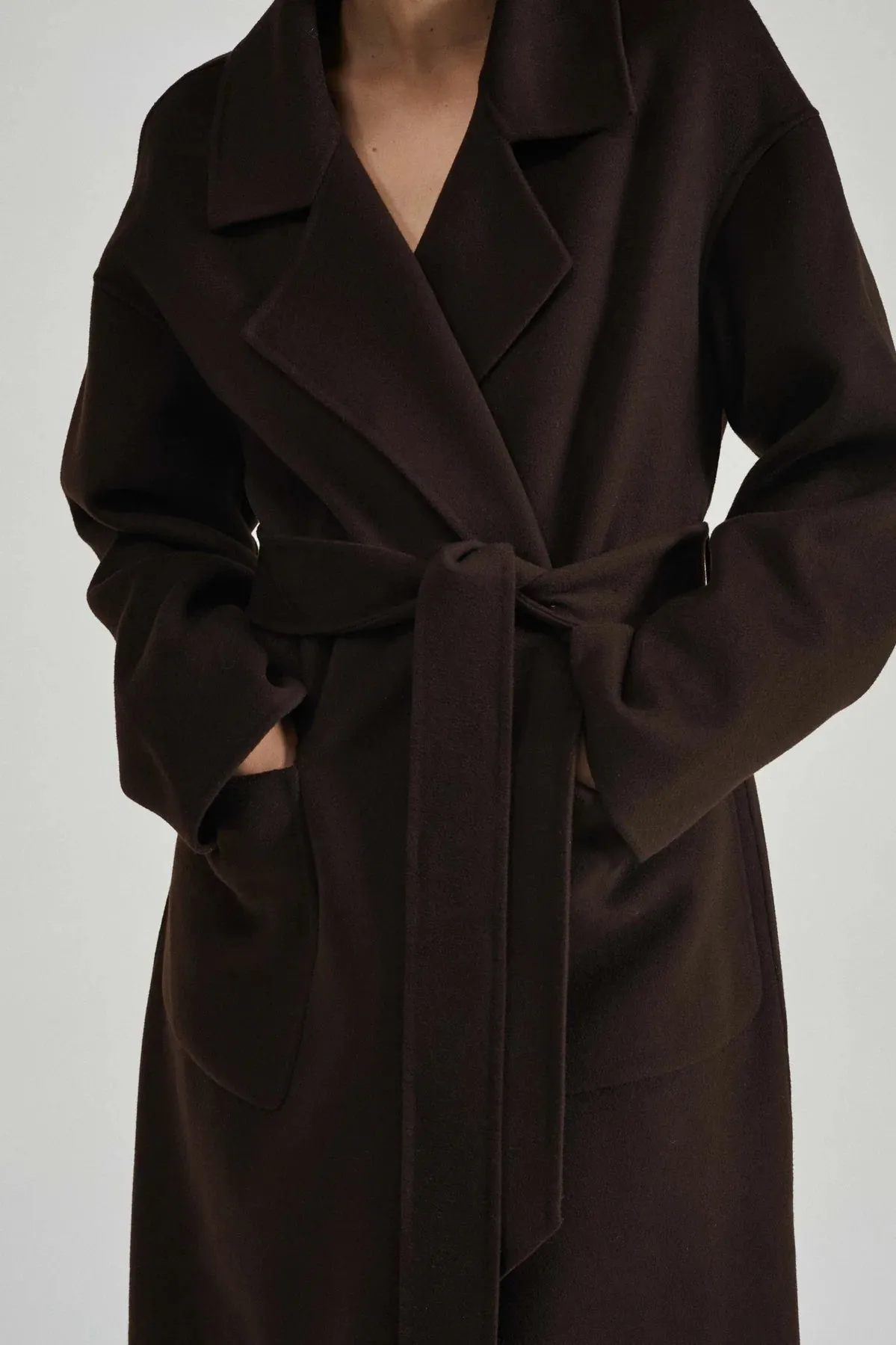 THE CAMILLA COAT CHOCOLATE CASHMERE