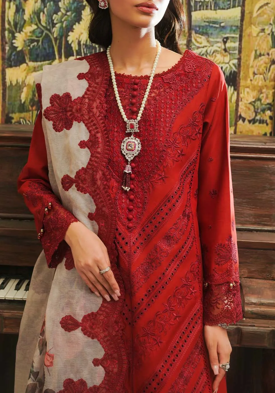 ZarQash Tresor Luxury Lawn – ZQT 007 ROSALINE